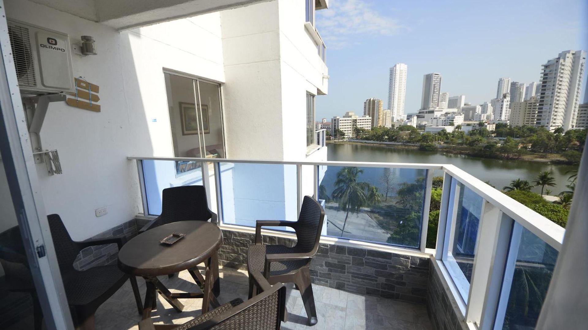 Apartamento Bienesweb Conquistador Premium