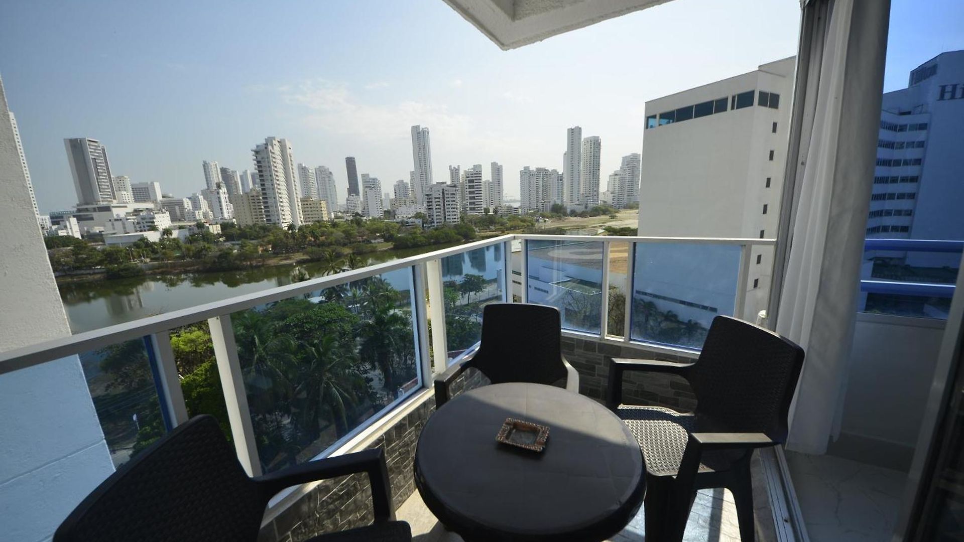 Bienesweb Conquistador Premium *